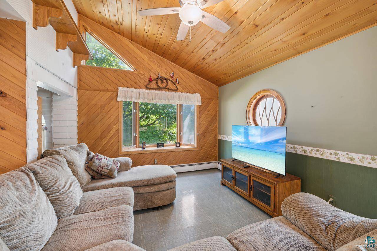 Mellen, WI 54546,137 E Tyler Ave