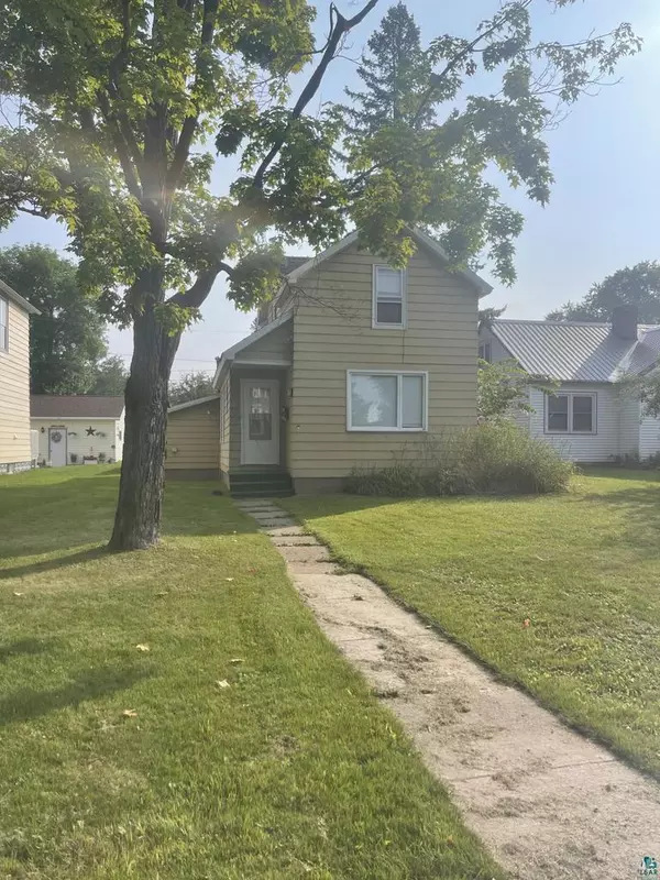 1108 Chapple Ave, Ashland, WI 54806