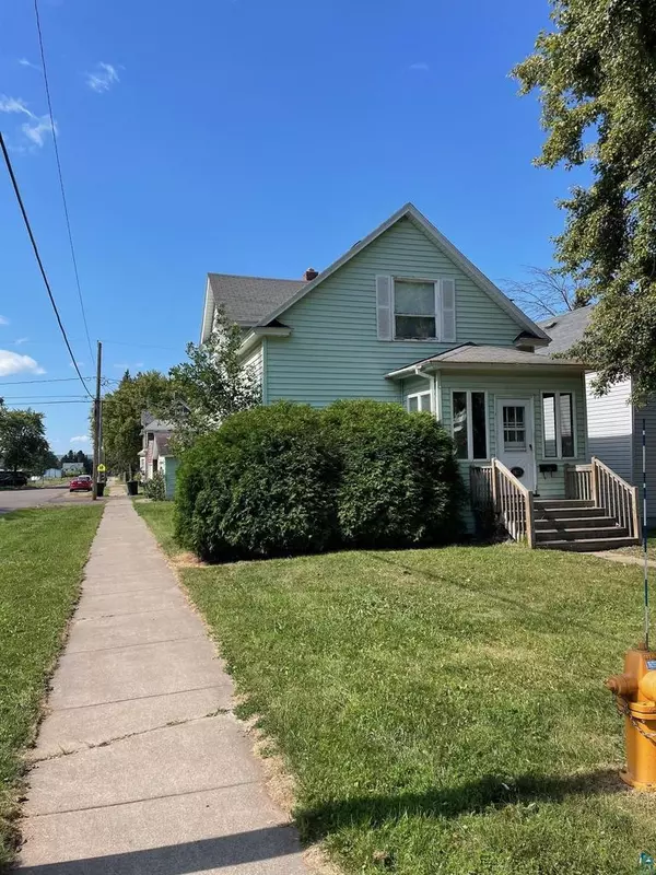 1827 Maryland Ave,  Superior,  WI 54880