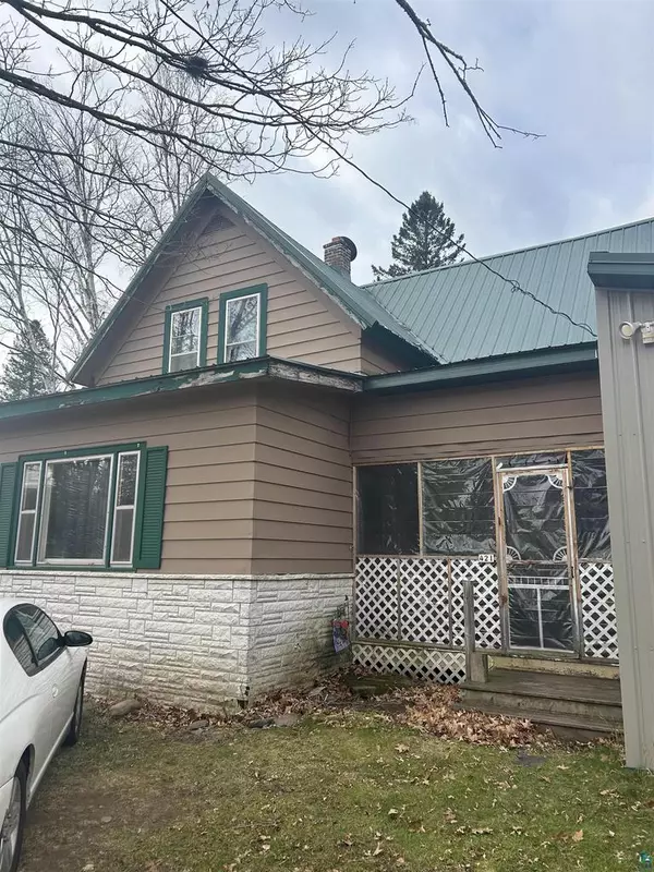 421 S Main St, Mellen, WI 54546