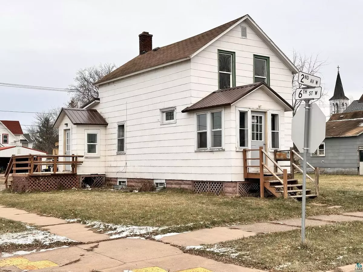 Ashland, WI 54806,602 2nd Ave W