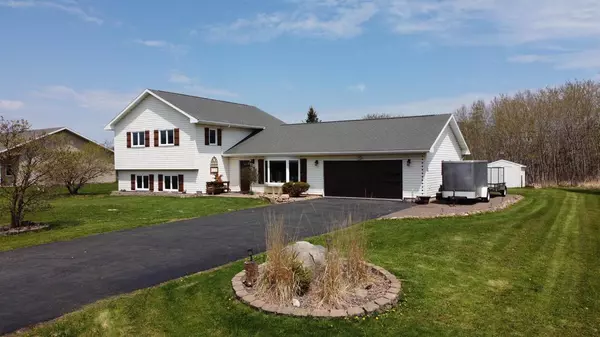 1815 E 11th St, Superior, WI 54880