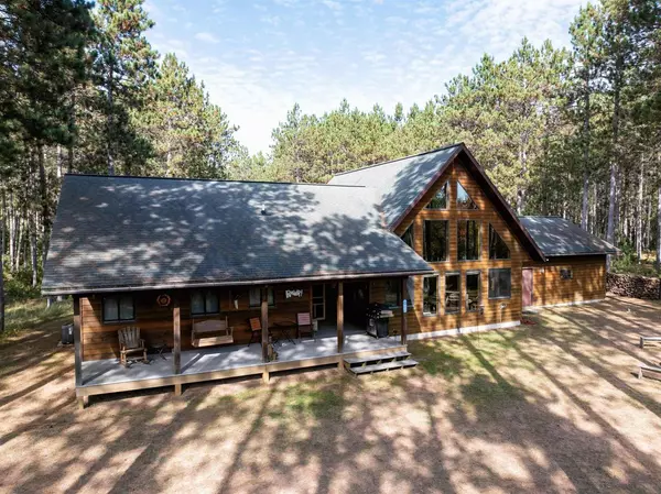 13672 E Short Rd, Gordon, WI 54838