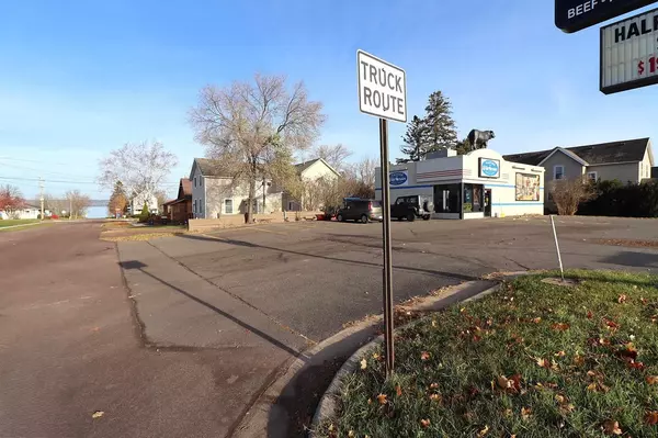 Ashland, WI 54806,601 Lake Shore Dr E