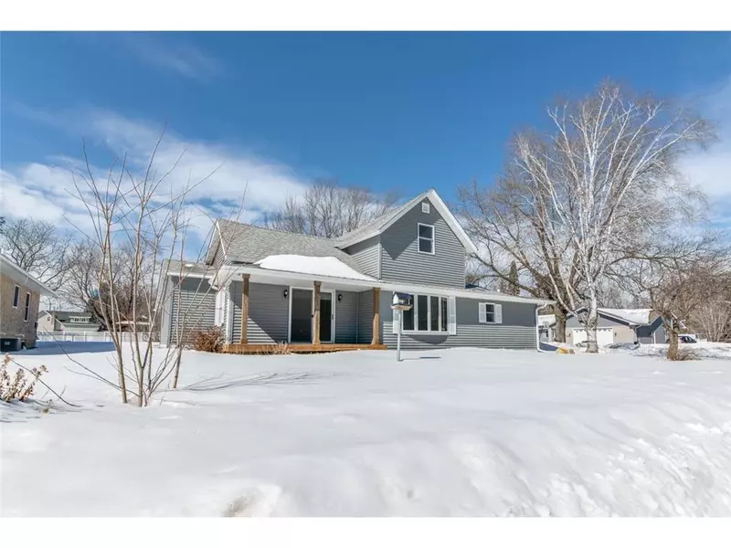 205 2nd St, Clear Lake, WI 54005