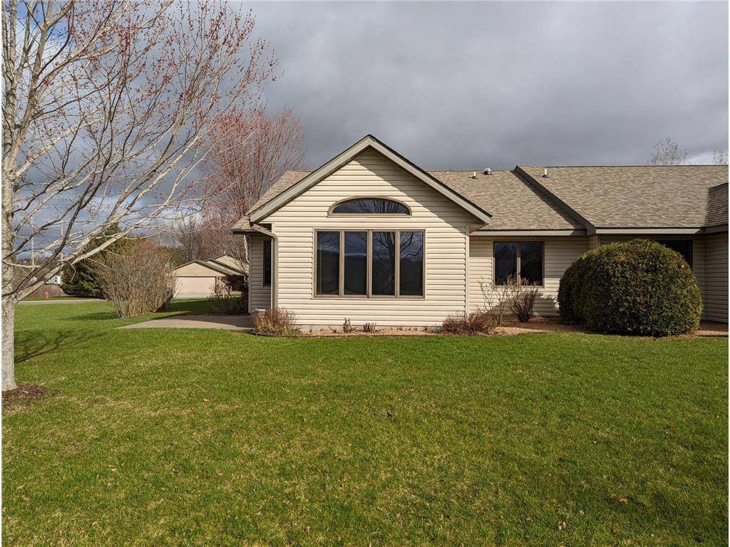 647 Pondhurst Drive, Amery, WI 54001
