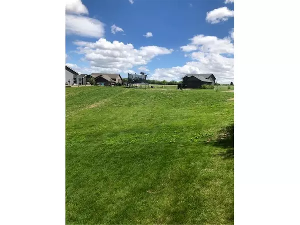 117 Wheat Field Lane, New Richmond, WI 54017