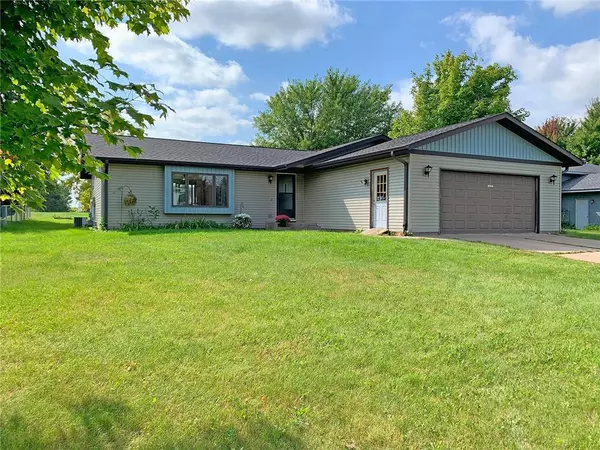 402 Delmar Avenue, Osceola, WI 54020