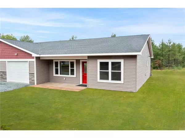 Grantsburg, WI 54840,409 N Russell Street