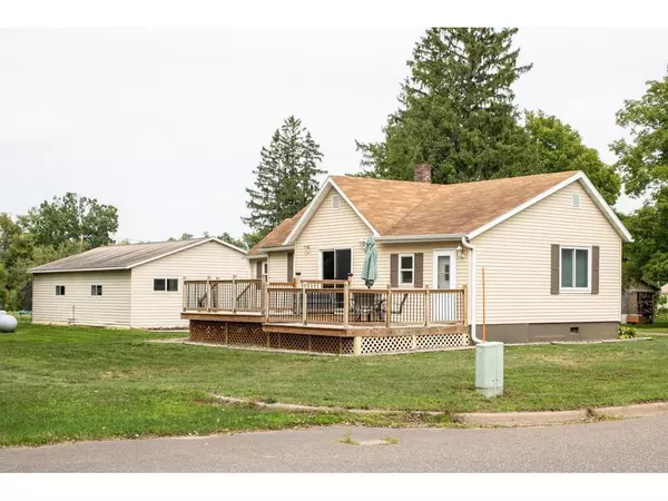 135 W Franklin Avenue,  Barron,  WI 54812