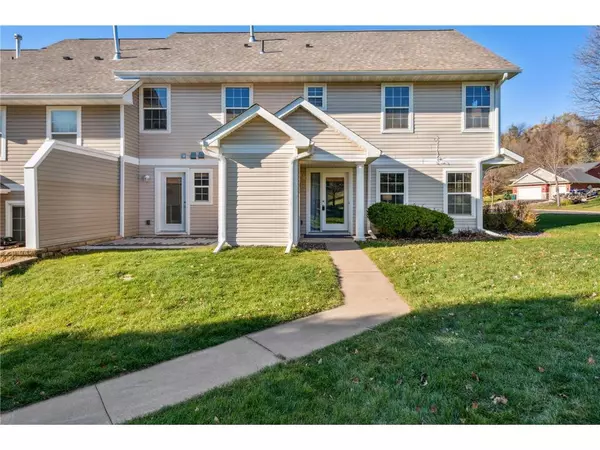 1920 Pika Trail #F, River Falls, WI 54022