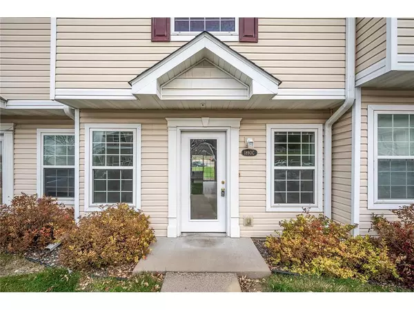 1890 Fisher Way #C, River Falls, WI 54022