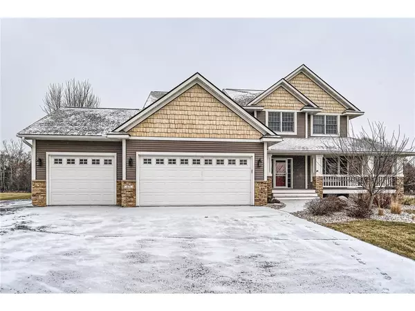 671 Mary Jo Court, Hudson, WI 54016