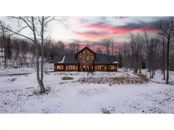 83375 Ashwabay Heights Road, Bayfield, WI 54814