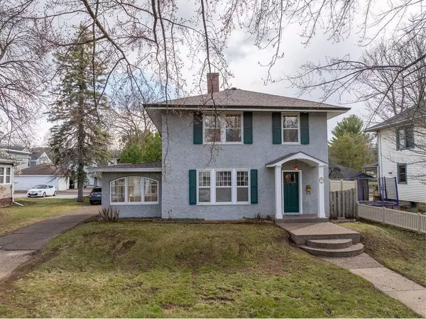 305 Garfield Avenue,  Eau Claire,  WI 54701