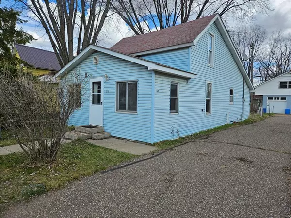 210 Main Street,  Colfax,  WI 54730