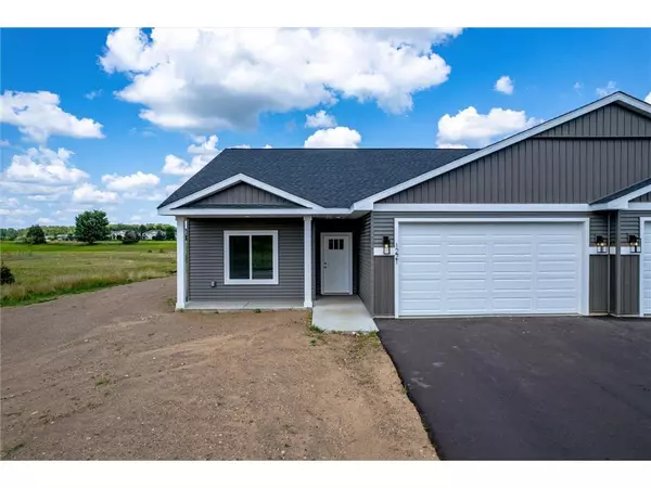 1221 Wisteria Lane, New Richmond, WI 54017