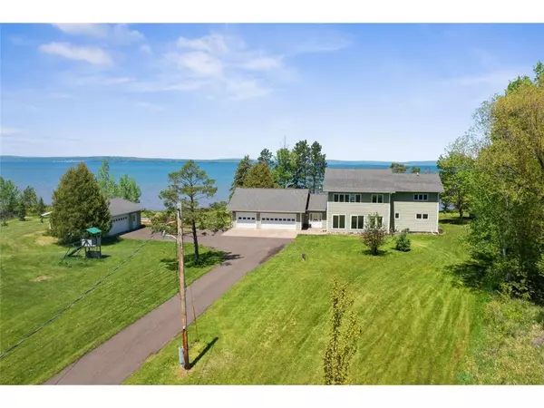 Ashland, WI 54806,66530 Bay Front Road