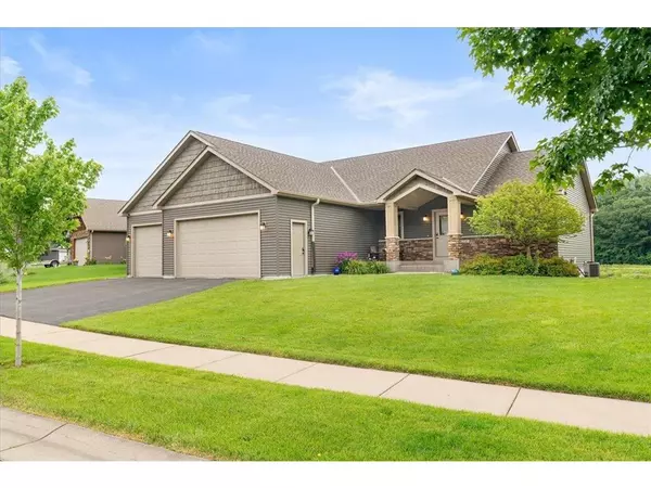 River Falls, WI 54022,234 Glenmeadow Street