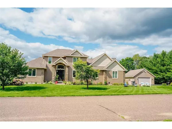 E8171 660th Avenue, Elk Mound, WI 54739