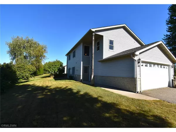 1984 Windmill Drive, Baldwin, WI 54002