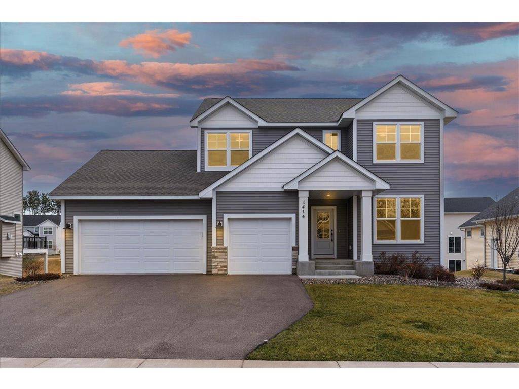1414 Bluff Border Road, New Richmond, WI 54017
