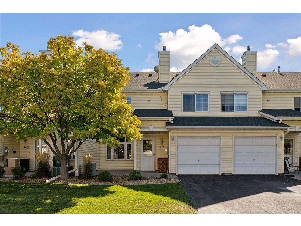 541 Aqua Circle, Circle Pines, MN 55014
