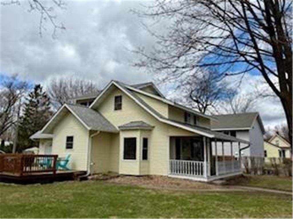 121 S Pearl Street, River Falls, WI 54022