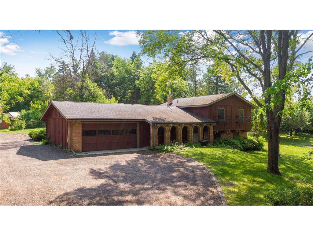 Hudson, WI 54016,1031 Pheasant Trail