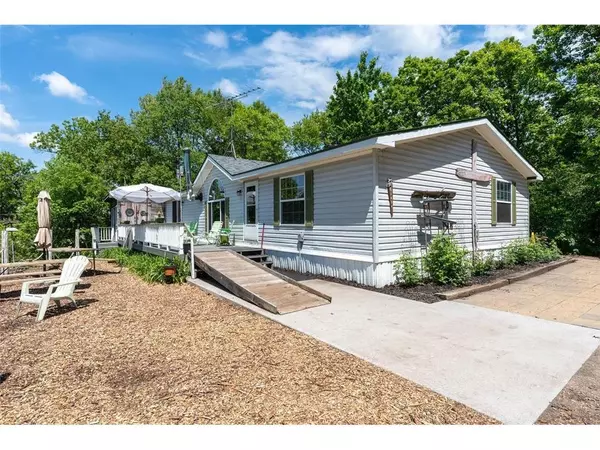 Maiden Rock, WI 54750,N1024 385th Street