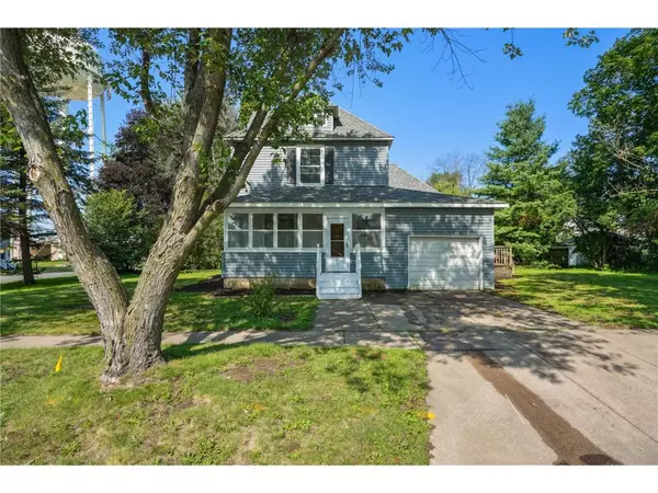 115 N Green Avenue, New Richmond, WI 54017