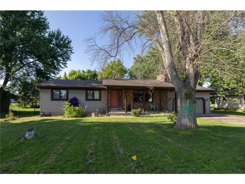 1478 Walnut Street, Prescott, WI 54021