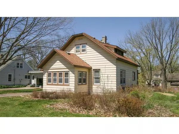 41 E Euclid Avenue, Barron, WI 54812