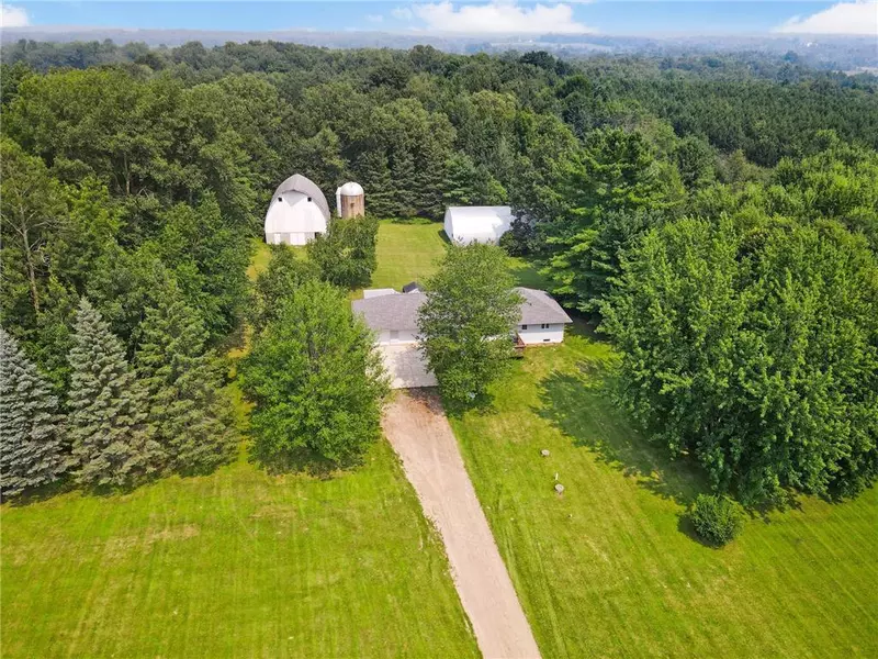 75 50th Avenue, Clayton, WI 54004