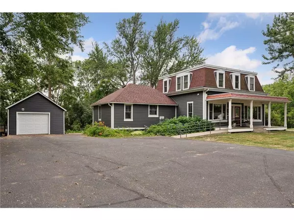 114 E 6th Street, New Richmond, WI 54017