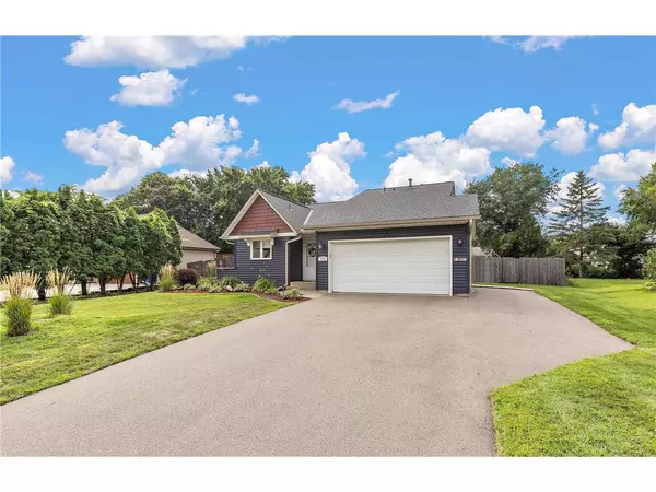 Apple Valley, MN 55124,7983 Hallmark Way