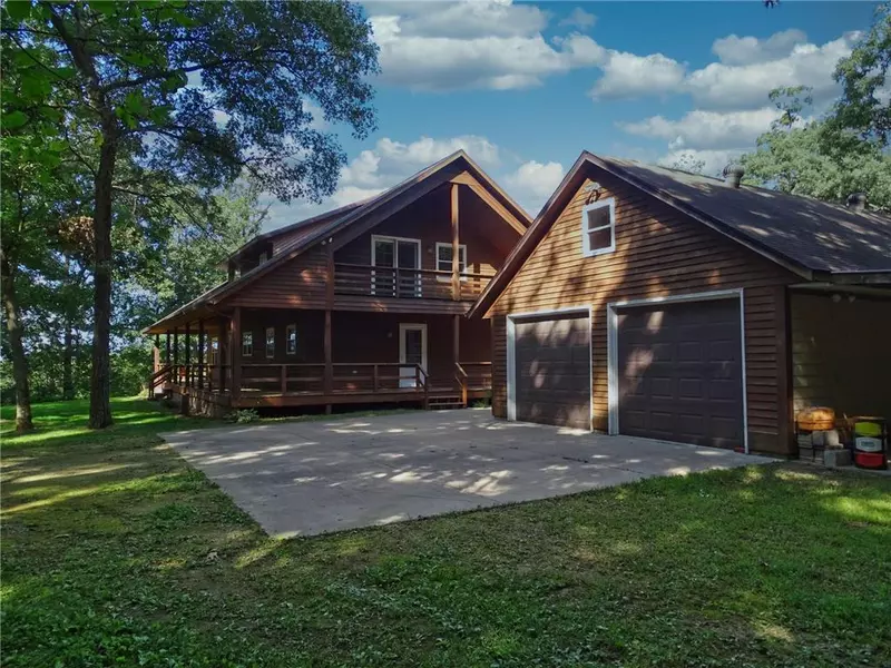 E8403 State Road 85, Mondovi, WI 54755