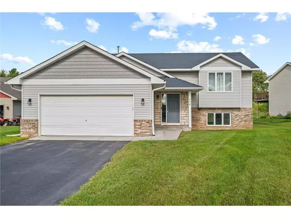 Somerset, WI 54025,528 Jackson Circle