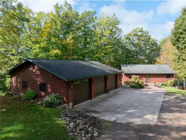 2510 7 1/2 Street, Cumberland, WI 54829