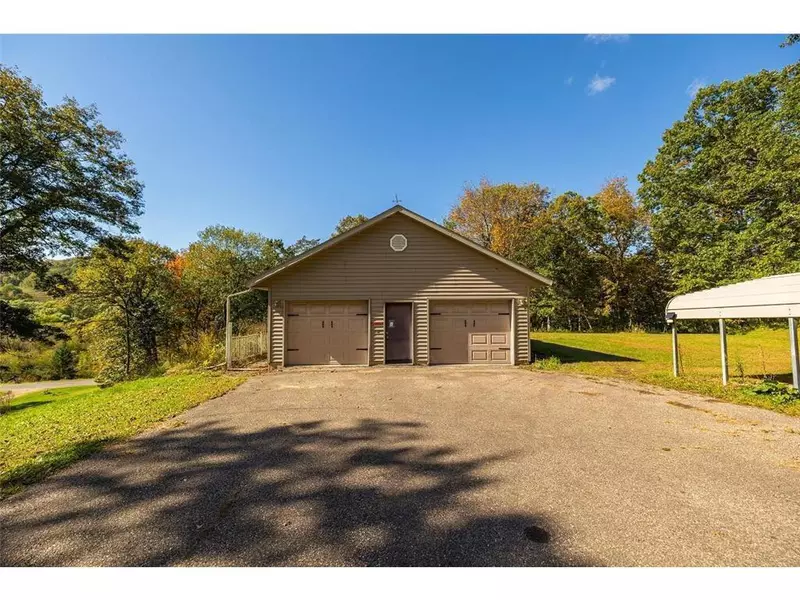 S392 County Road VV, Mondovi, WI 54755