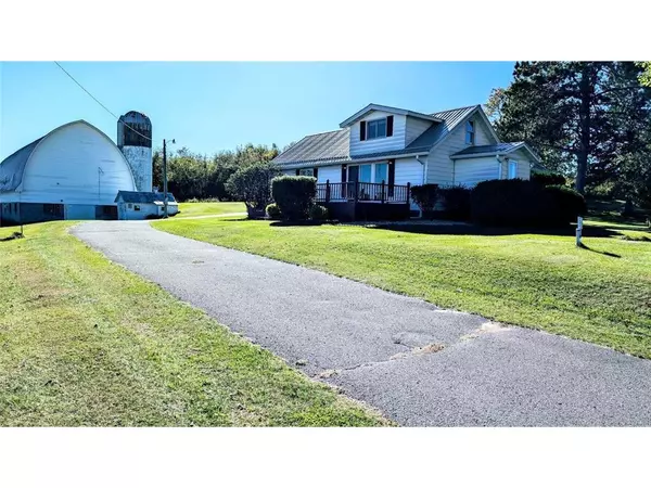 E4590 1390th Avenue, Ridgeland, WI 54763