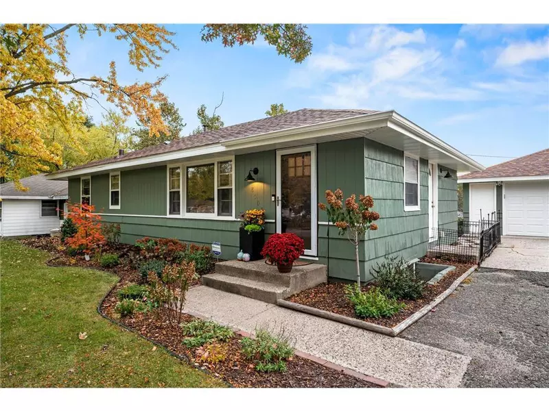 8507 Hadley Avenue, Cottage Grove, MN 55016