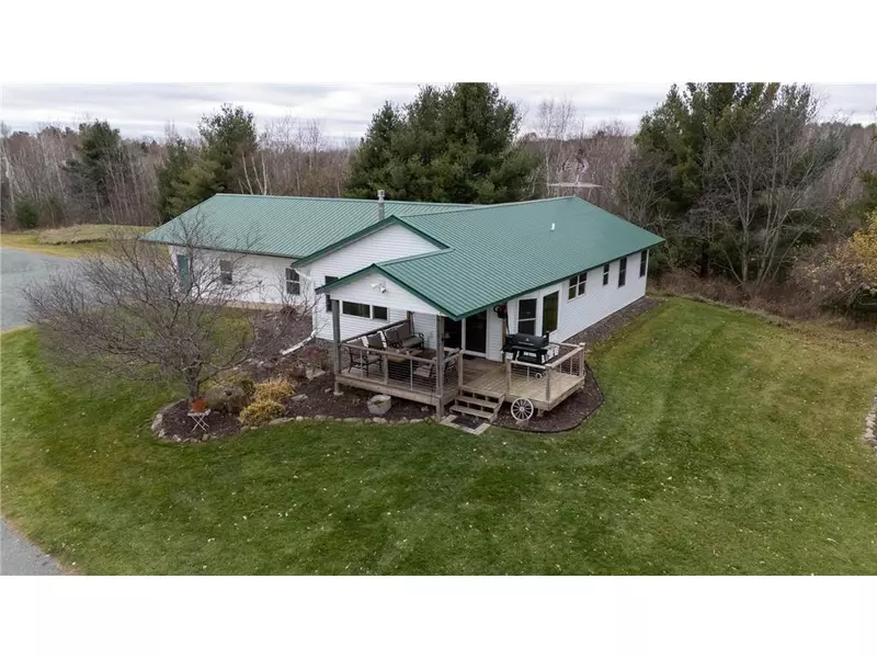 389 45th Avenue, Clear Lake, WI 54005