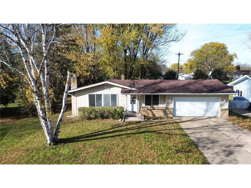 1355 Sycamore Street, River Falls, WI 54022