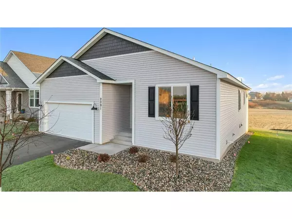 1354 Wisteria Lane, New Richmond, WI 54017