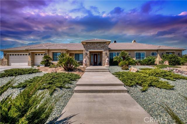 7456 Royal View LN, Oak Hills, CA 92344