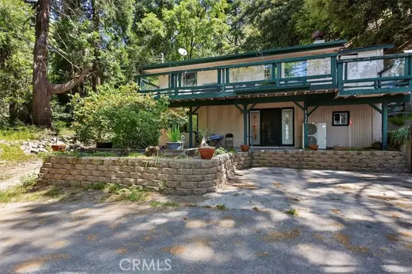 21534 Devils Canyon RD, Cedarpines Park, CA 92322