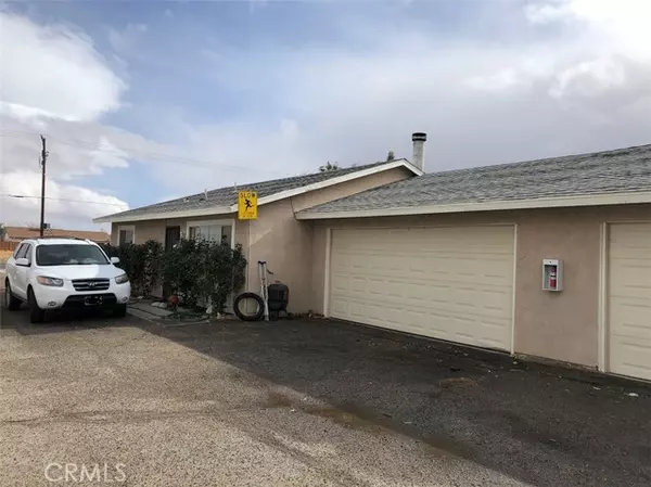 10696 Kiowa RD, Apple Valley, CA 92308