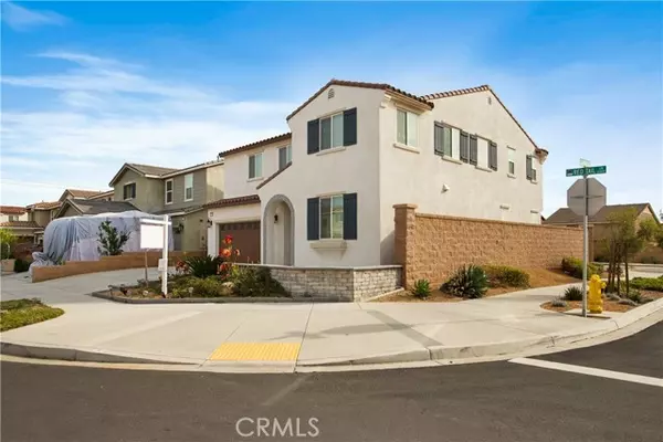 Fontana, CA 92336,16995 Red Tail LN