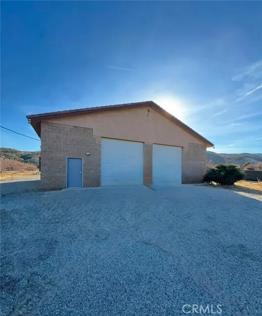 15051 State Highway 173, Hesperia, CA 92345